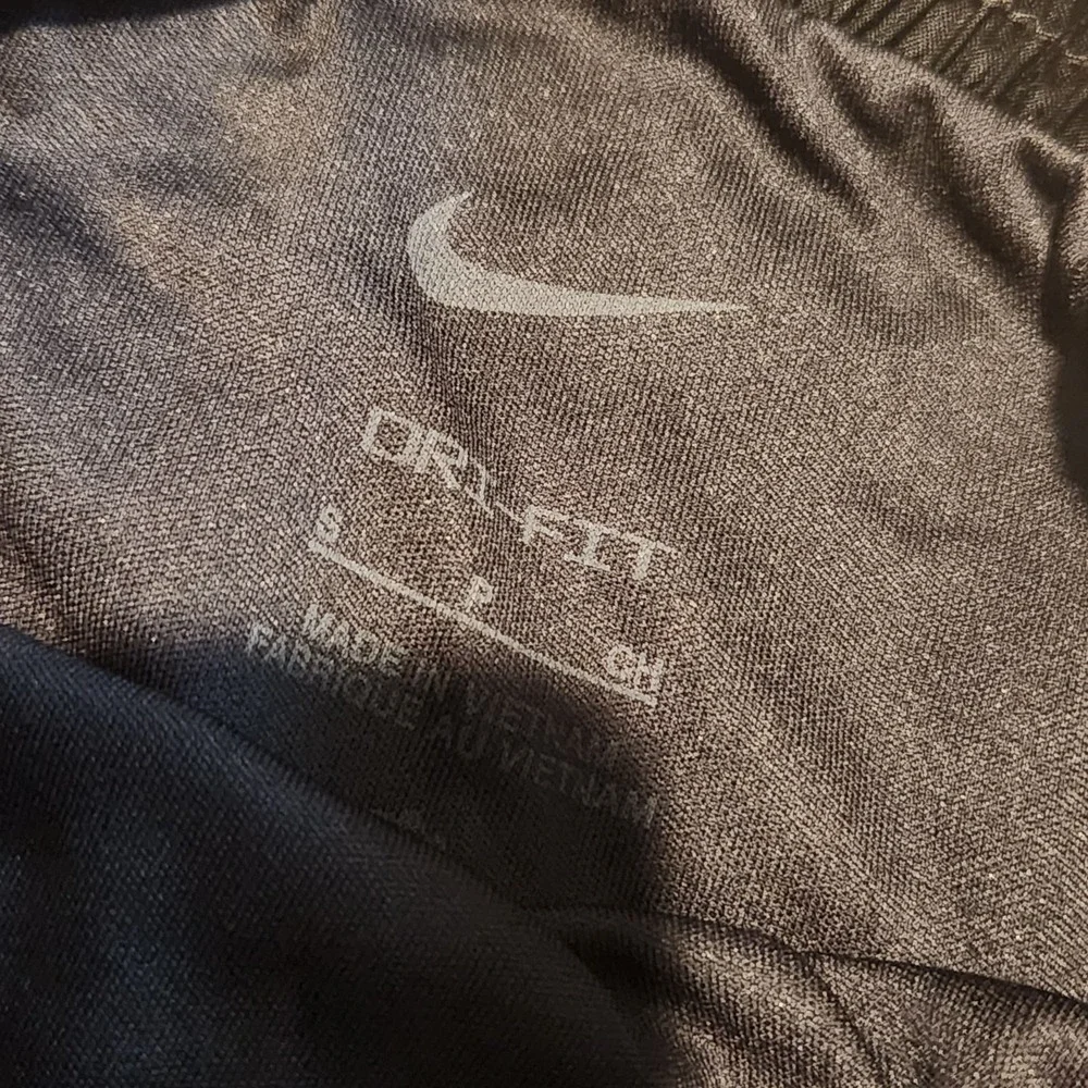 Nike Dri-fit Youth Black Small 5/6 Years Lined Shorts Great Condition!! - Picture 3 of 6
